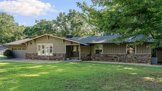 9251 Grimes Drive, Rogers, AR 72756