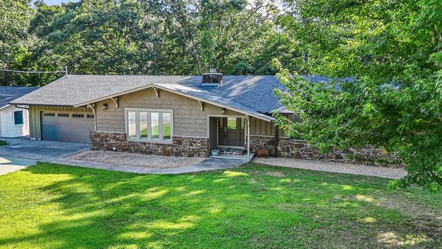 9251 Grimes Drive, Rogers, AR 72756