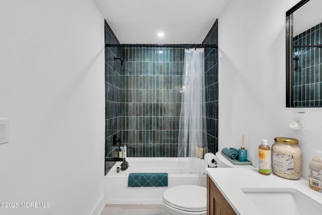 320 Burntwood Trail, Toms River, NJ 08753