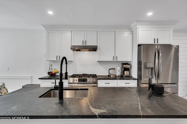 320 Burntwood Trail, Toms River, NJ 08753