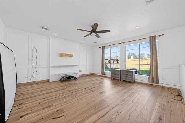 20806 Harvest Hill Lane, Houston, TX 77073