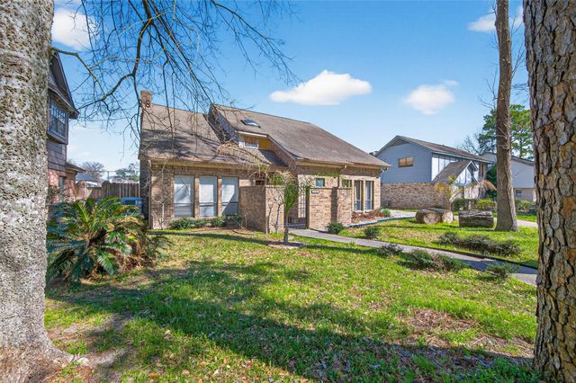 20806 Harvest Hill Lane, Houston, TX 77073