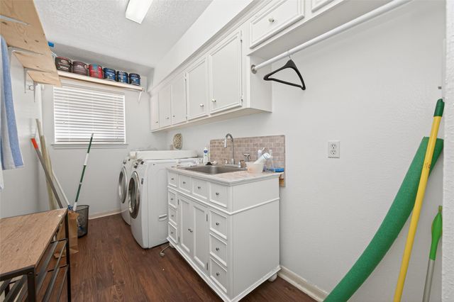 20806 Harvest Hill Lane, Houston, TX 77073