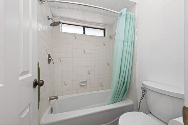 20806 Harvest Hill Lane, Houston, TX 77073