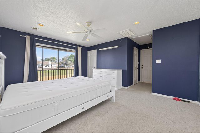 20806 Harvest Hill Lane, Houston, TX 77073