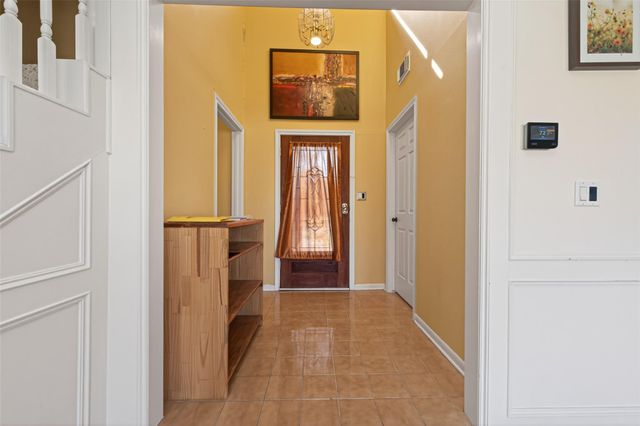 20806 Harvest Hill Lane, Houston, TX 77073