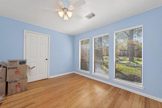 20806 Harvest Hill Lane, Houston, TX 77073