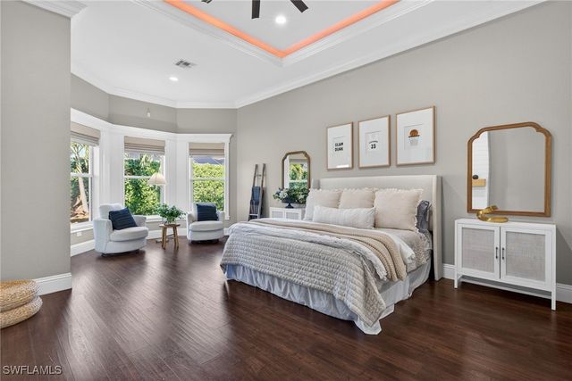 24920 Divot DR, Bonita Springs, FL 34135