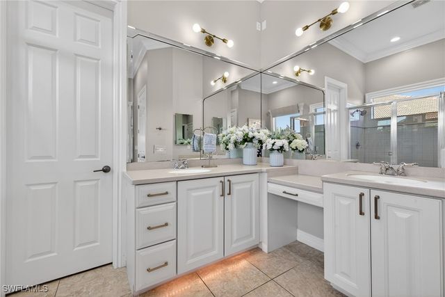 24920 Divot DR, Bonita Springs, FL 34135