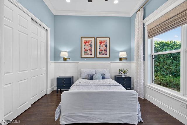 24920 Divot DR, Bonita Springs, FL 34135