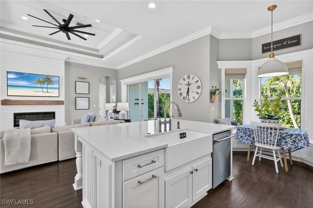 24920 Divot DR, Bonita Springs, FL 34135