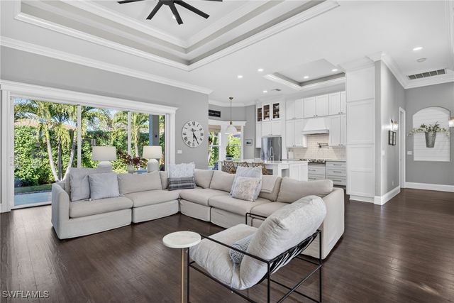 24920 Divot DR, Bonita Springs, FL 34135