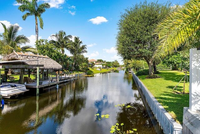830 Lake Shore Drive, Delray Beach, FL 33444