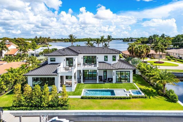 830 Lake Shore Drive, Delray Beach, FL 33444