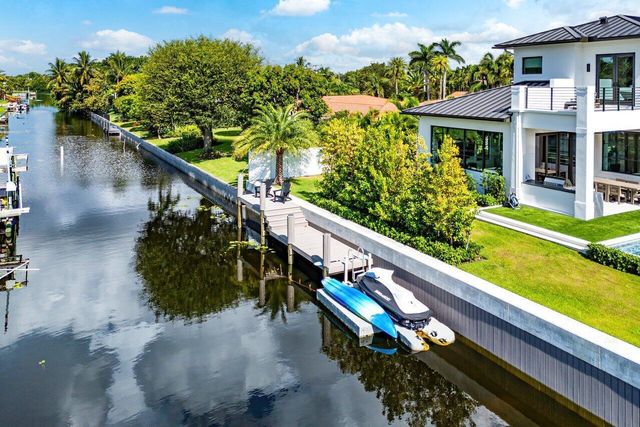 830 Lake Shore Drive, Delray Beach, FL 33444