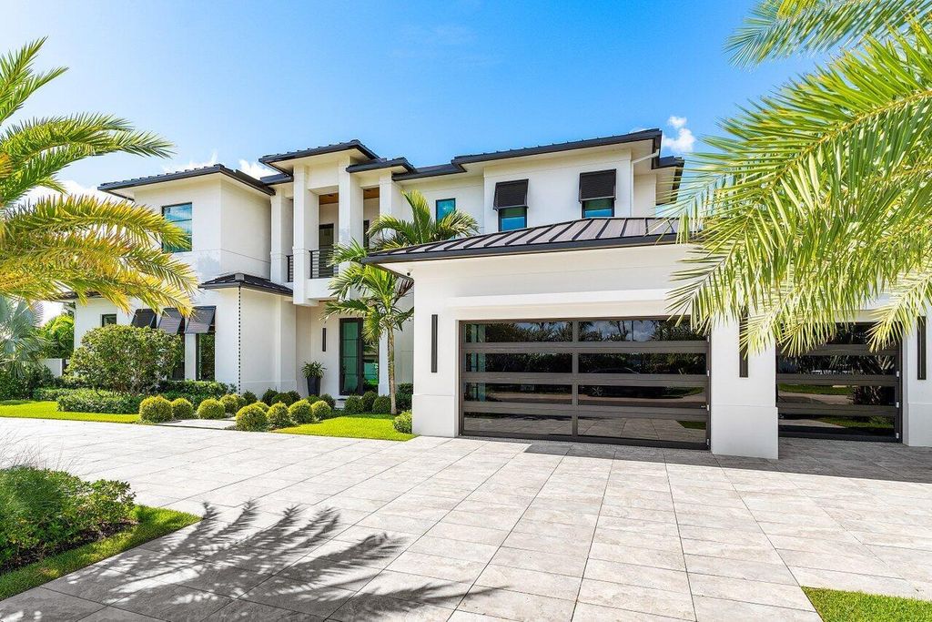 830 Lake Shore Drive, Delray Beach, FL 33444