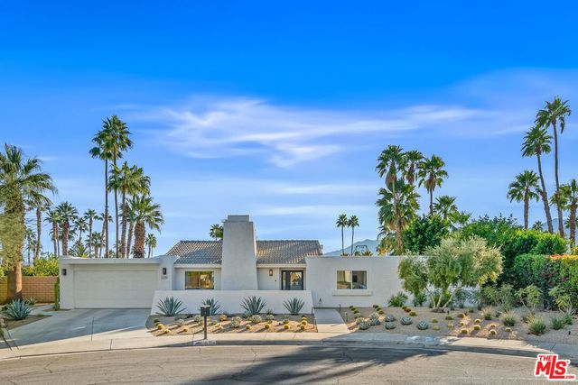 2251 E Calle Papagayo, Palm Springs, CA 92262