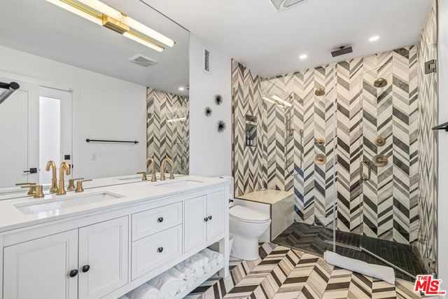 2251 E Calle Papagayo, Palm Springs, CA 92262
