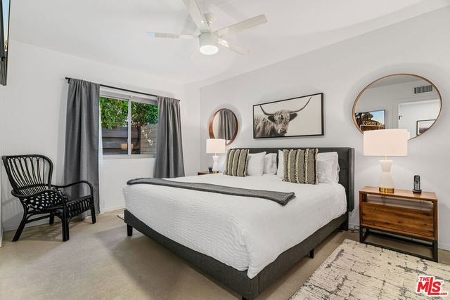 2251 E Calle Papagayo, Palm Springs, CA 92262