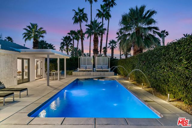 2251 E Calle Papagayo, Palm Springs, CA 92262