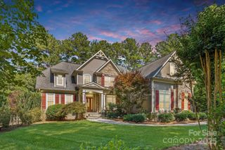 4552 Sawgrass Court, Denver, NC 28037