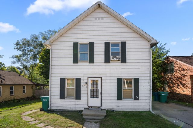 608 Pine Lake Avenue, La Porte, IN 46350