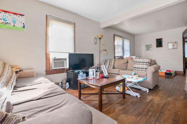 608 Pine Lake Avenue, La Porte, IN 46350
