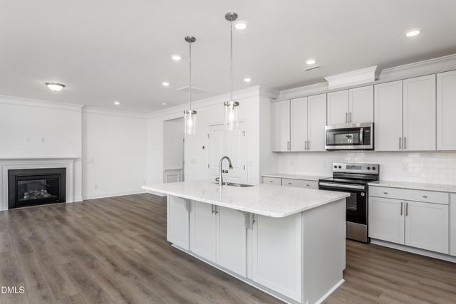 491 Highview Drive 20, Benson, NC 27504
