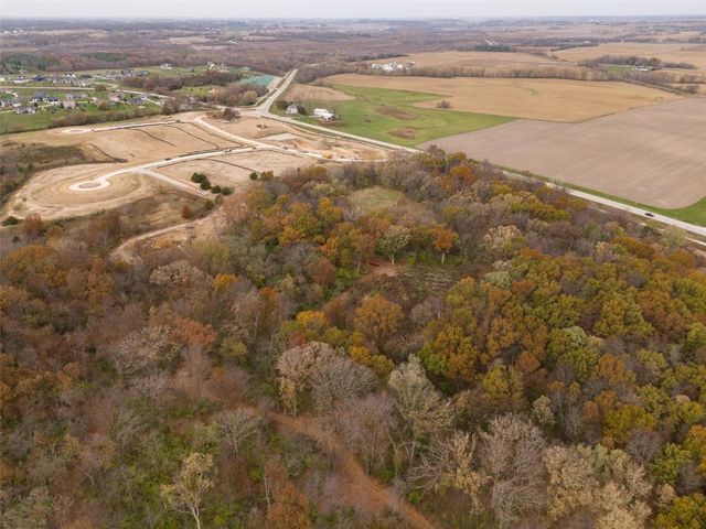 Oak Meadow Lot #4, Solon, IA 52333