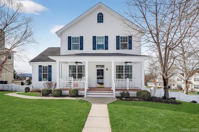 21 Bayberry Street, Hopewell Junction, NY 12533