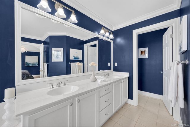 21 Bayberry Street, Hopewell Junction, NY 12533