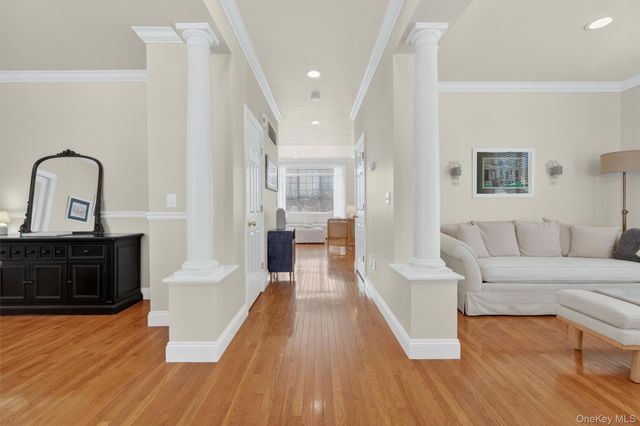 21 Bayberry Street, Hopewell Junction, NY 12533