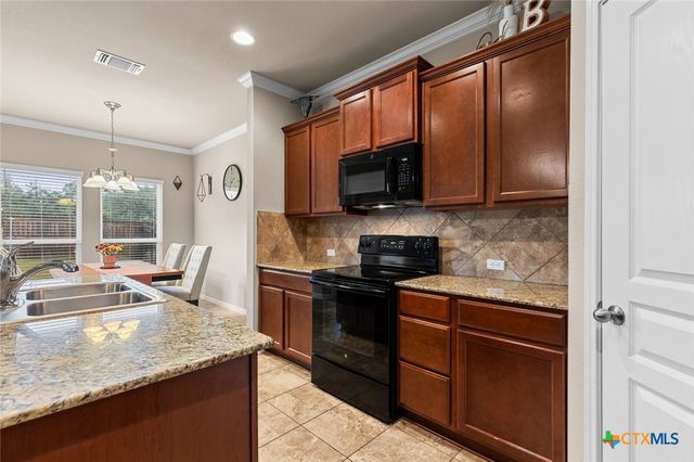 5612 Blackstone Drive, Temple, TX 76502