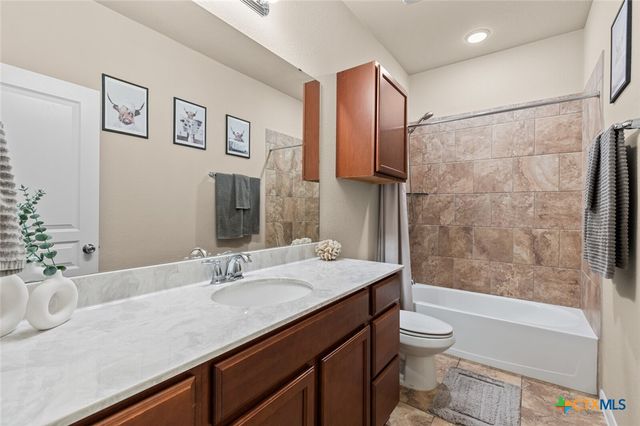 5612 Blackstone Drive, Temple, TX 76502