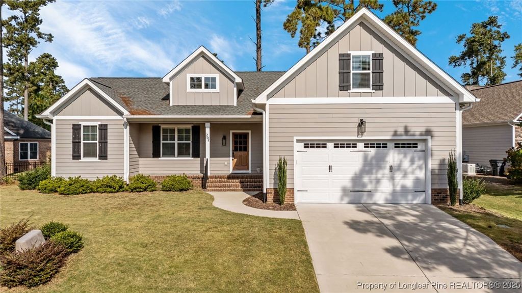 205 Sundew Court, Southern Pines, NC 28387