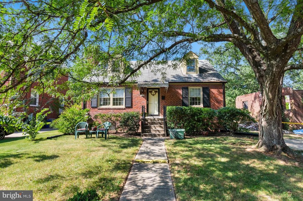 5713 5TH ST S, Arlington, VA 22204