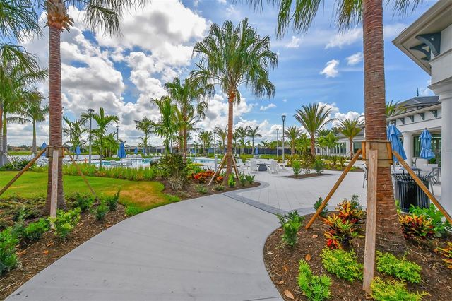 5521 BLUE WATER BOULEVARD, Sarasota, FL 34238