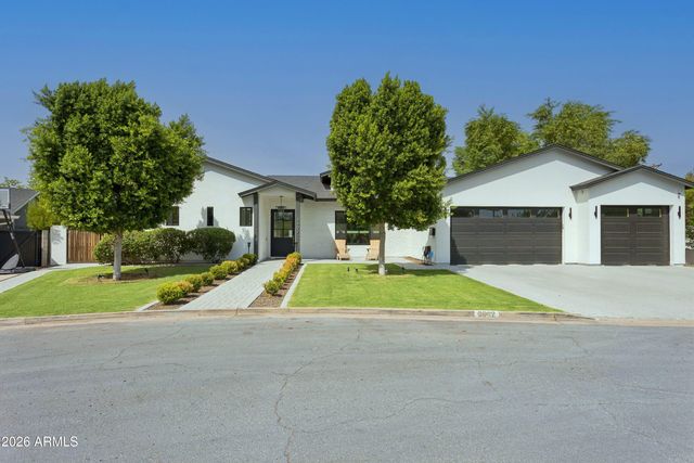 3302 N 51ST Street, Phoenix, AZ 85018