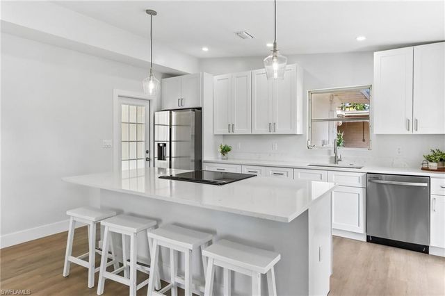 2124 Sunrise BLVD, Fort Myers, FL 33907
