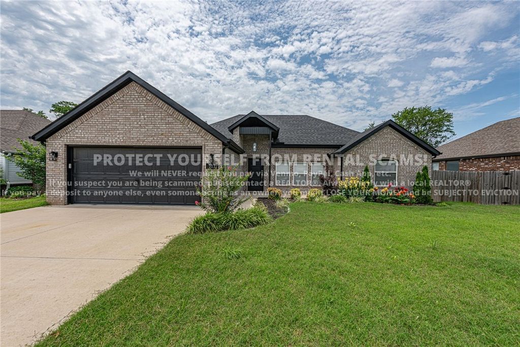 313 N Tacoma Street, Farmington, AR 72730