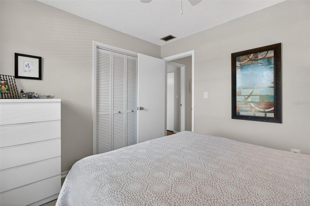 Image 17 of property listing at 3824 37TH STREET S 67, St Petersburg, FL 33711