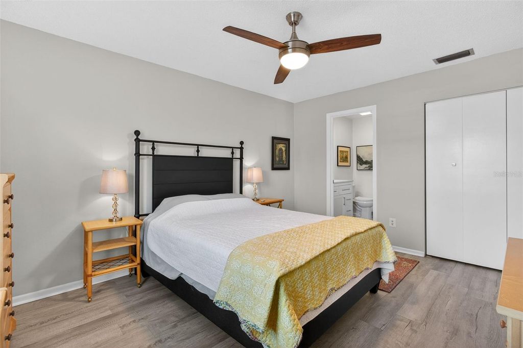 Image 19 of property listing at 3824 37TH STREET S 67, St Petersburg, FL 33711