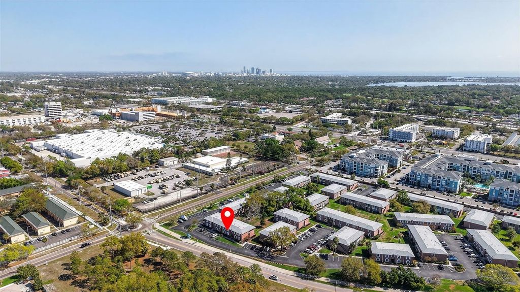 Image 41 of property listing at 3824 37TH STREET S 67, St Petersburg, FL 33711