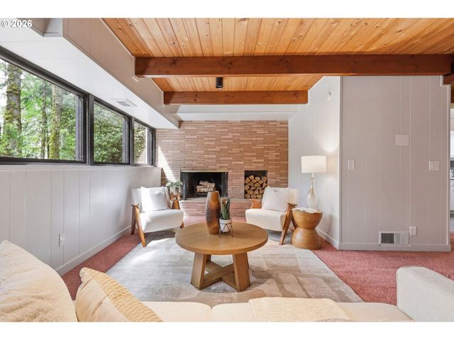 10625 Sw LANCASTER Rd, Portland, OR 97219