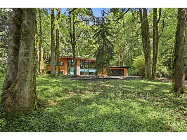10625 Sw LANCASTER Rd, Portland, OR 97219