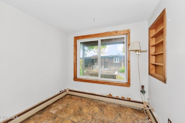 1120 Outer Drive, Rotterdam, NY 12303