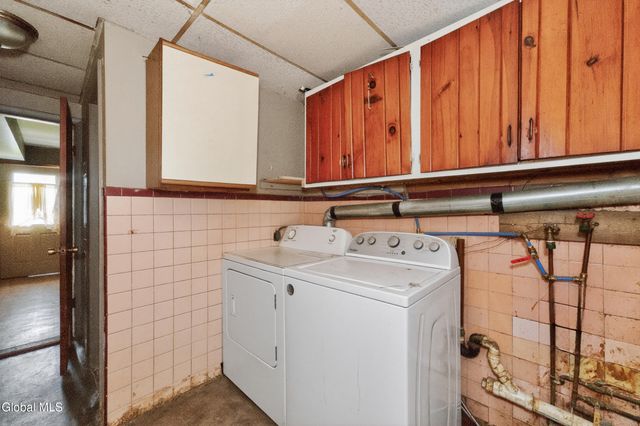 1120 Outer Drive, Rotterdam, NY 12303
