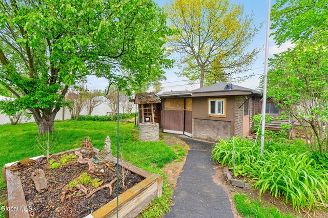 1120 Outer Drive, Rotterdam, NY 12303