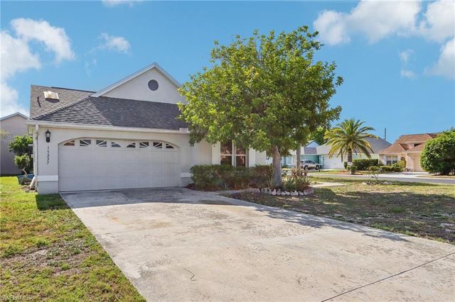15237 Cricket LN, Fort Myers, FL 33919