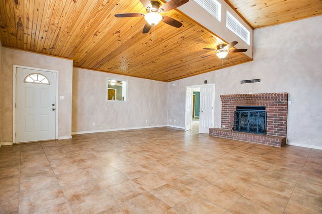 209 N Ave B, Ballinger, TX 76821